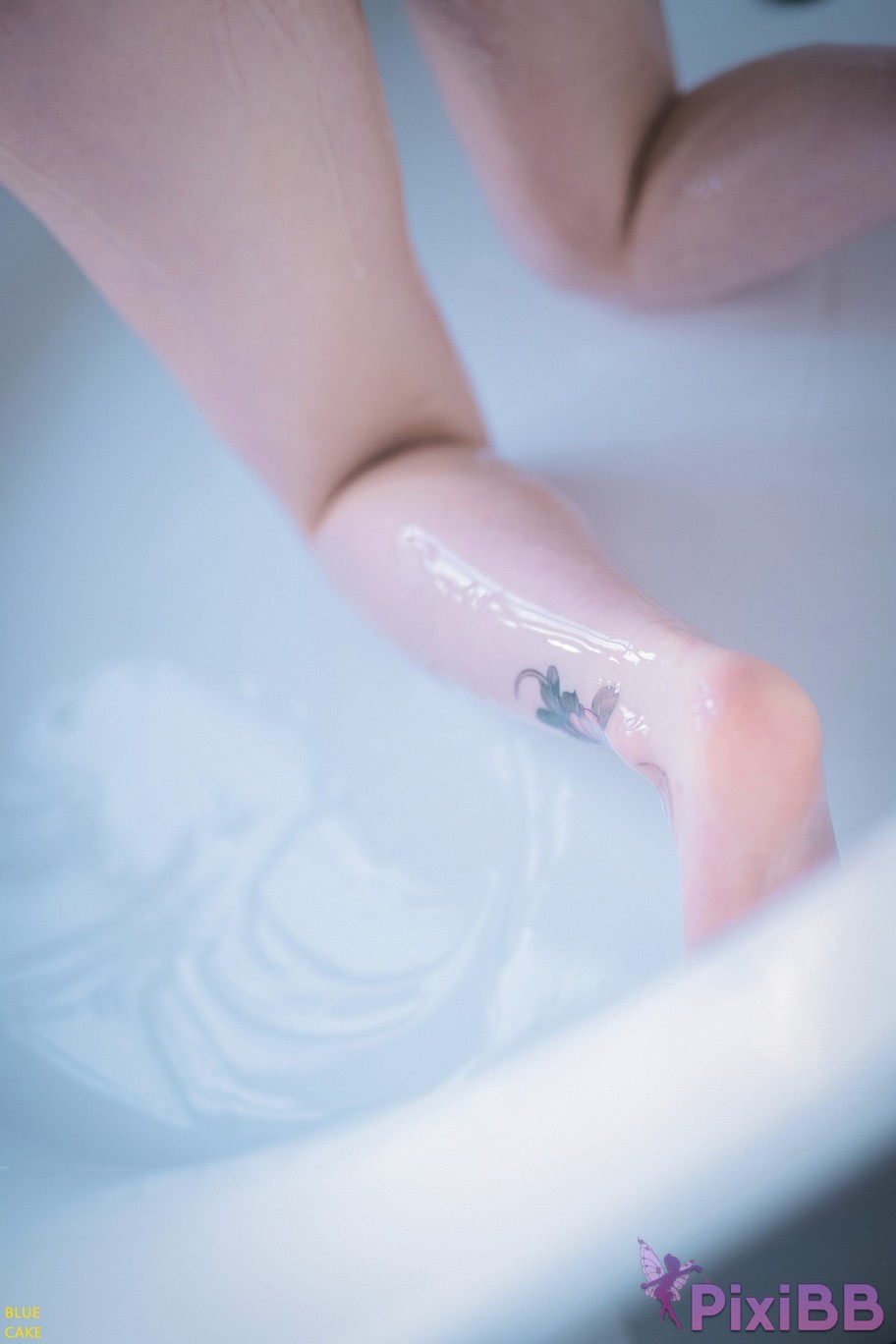 BLUECAKE Son Ye Eun 2B RED RED.Ver PixiBB.COM 077