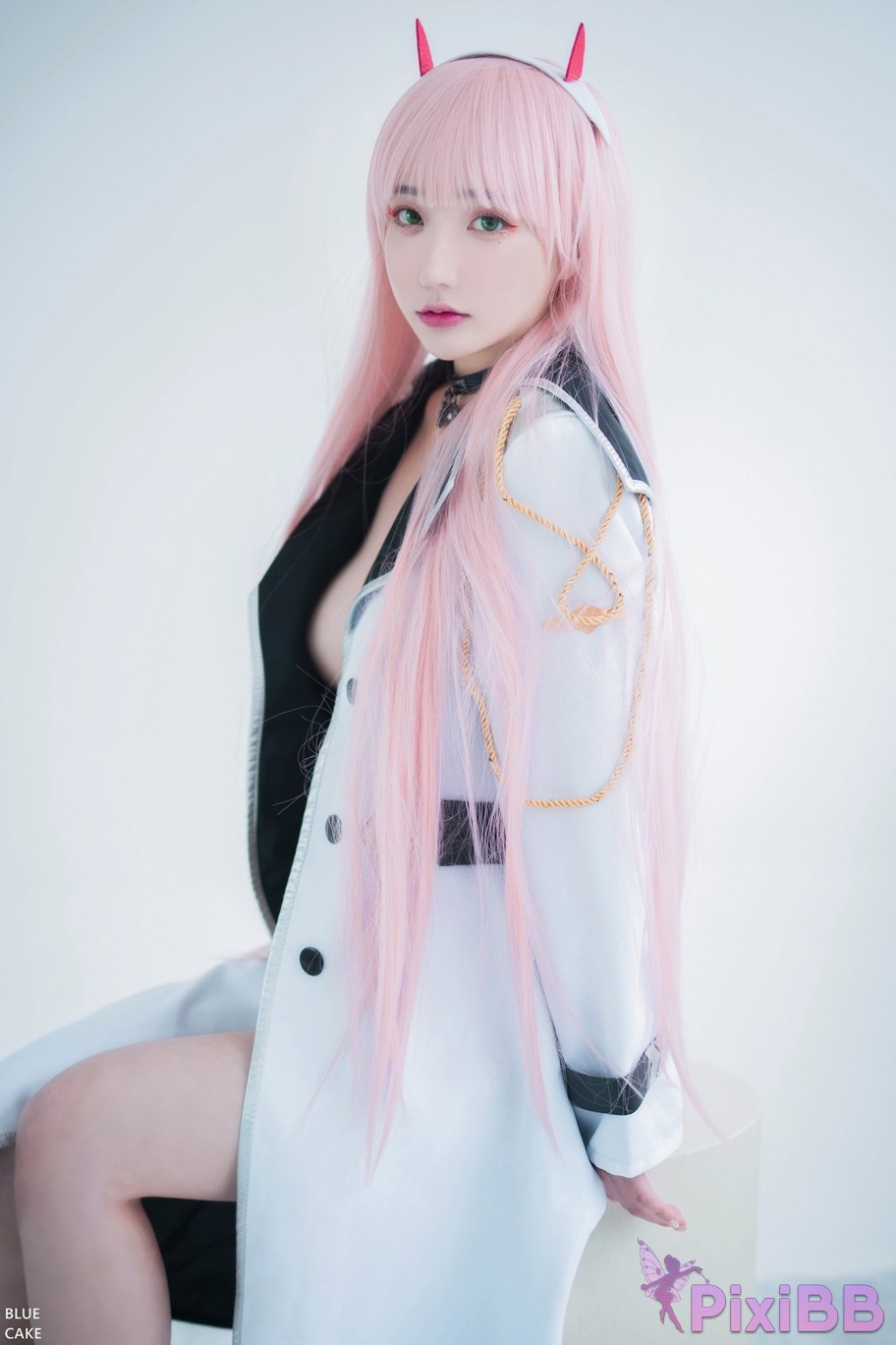 BLUECAKE Son Ye Eun IN THE SEXXY 002 PixiBB.COM 064