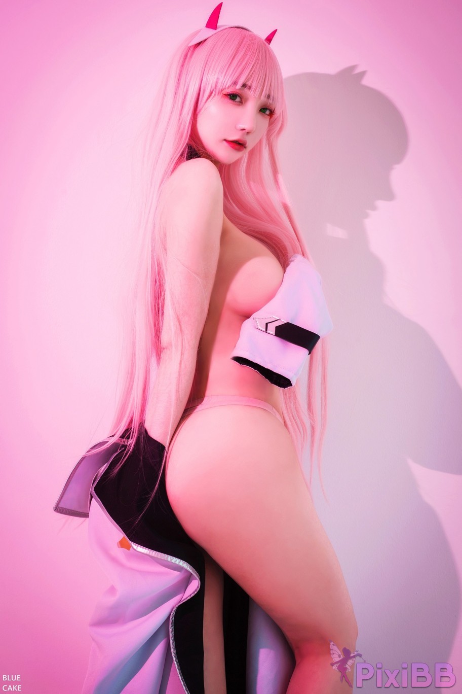 BLUECAKE Son Ye Eun IN THE SEXXY 002 PixiBB.COM 086