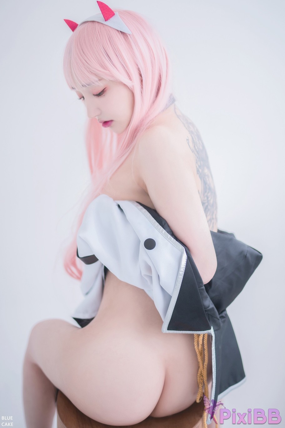 BLUECAKE Son Ye Eun IN THE SEXXY 002 PixiBB.COM 120