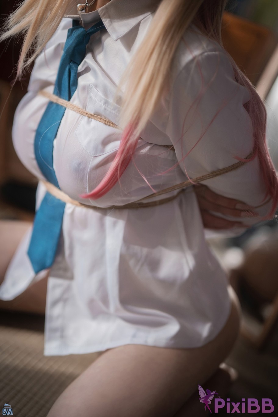 BLUECAKE Son Ye Eun Marin Kitagawa WHITE ver PixiBB.COM 068