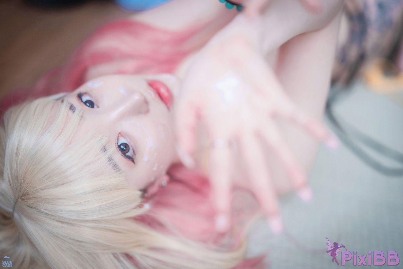 BLUECAKE Son Ye Eun Marin Kitagawa WHITE ver PixiBB.COM 160