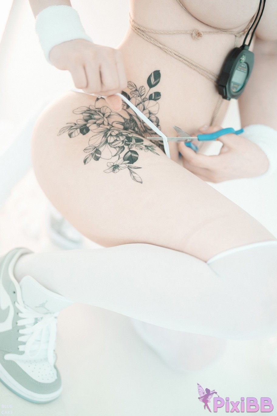 BLUECAKE Son Ye Eun Pocky Yenny PixiBB.COM 075