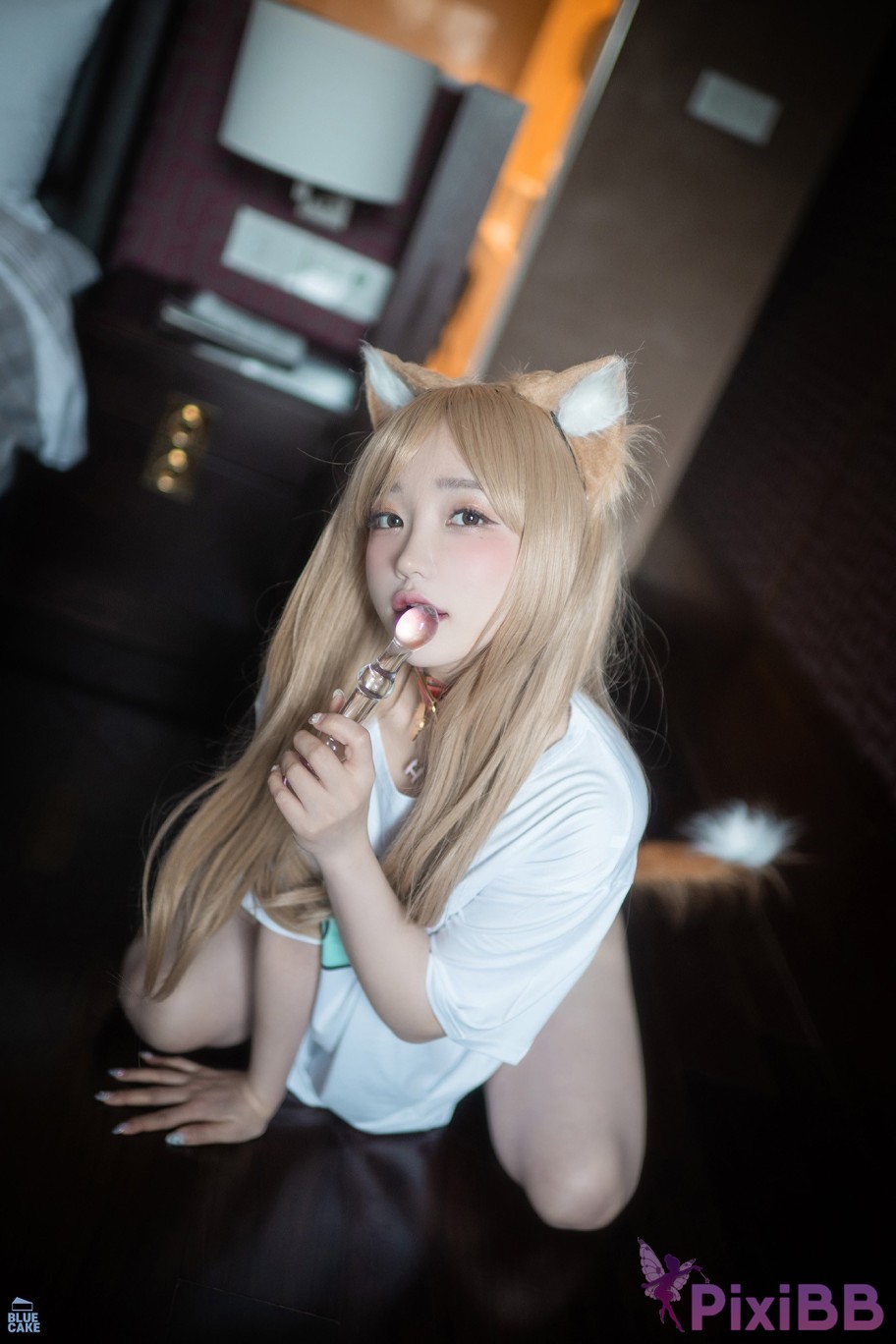 BLUECAKE Son Ye Eun Puss Puss RED Ver COSPLAY PixiBB.COM 092