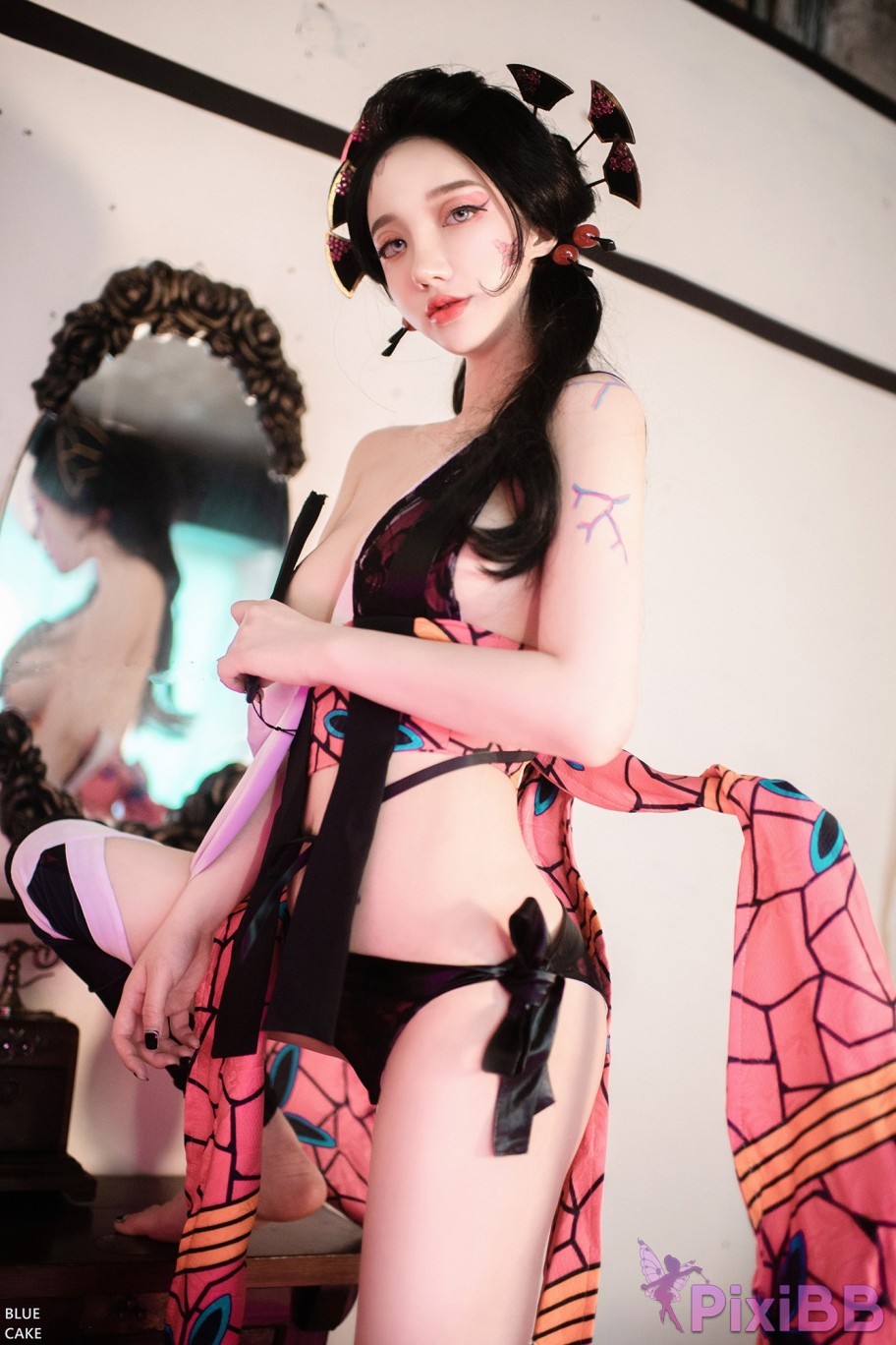 BLUECAKE Son Ye Eun RED ONI PixiBB.COM 044