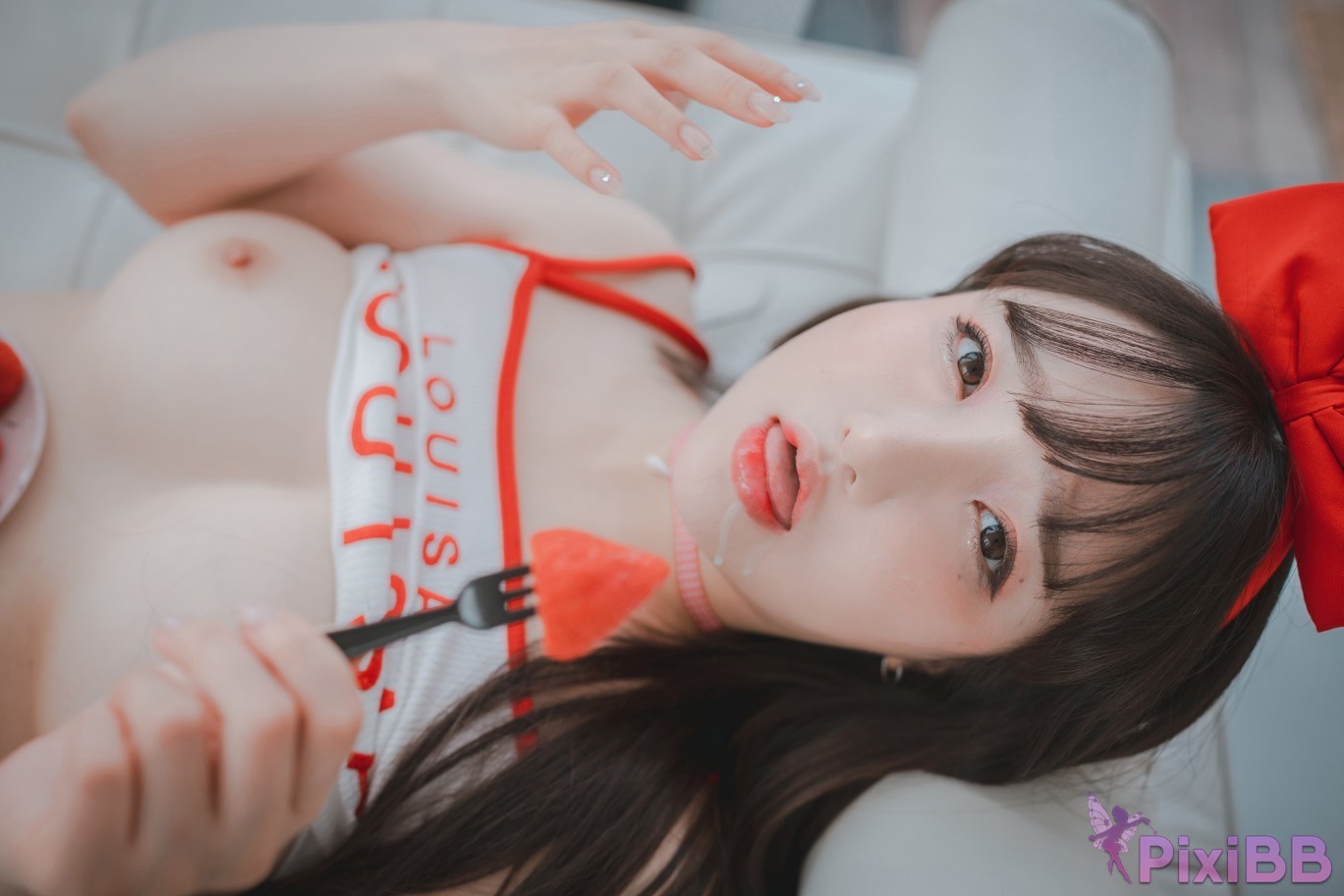 DJAWA Photo Son Ye Eun Strawbeery Girl Uncensored PixiBB.COM 033