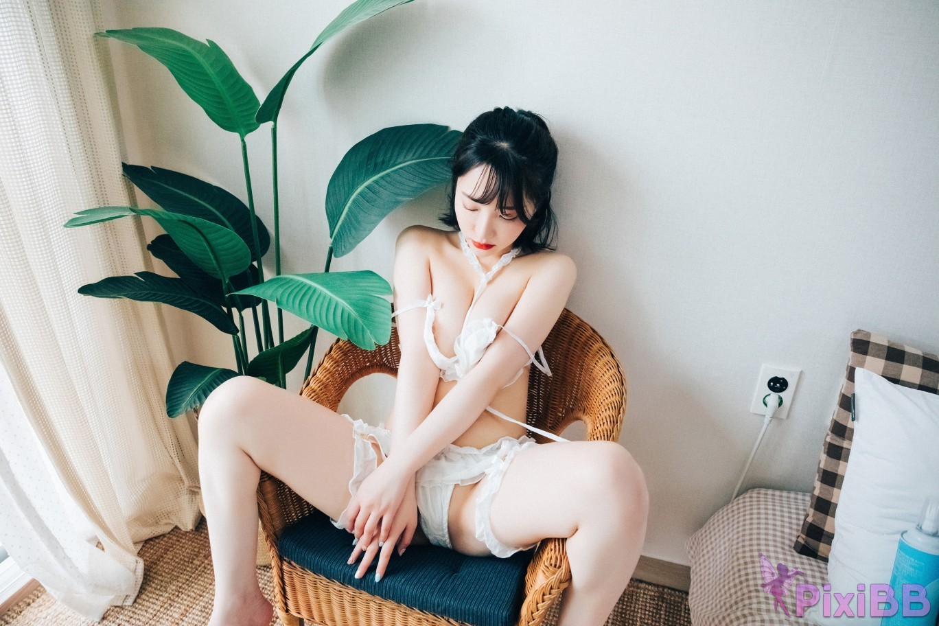 Loozy Son Ye Eun Cream Party S.Ver PixiBB.COM 082