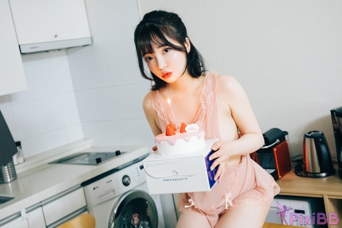 Loozy Son Ye Eun Happy Birthday S.Ver PixiBB.COM 067