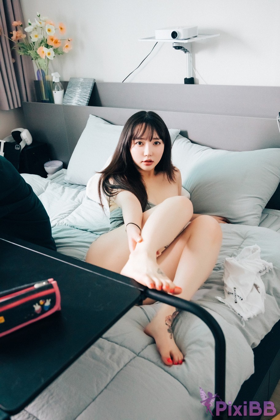 Loozy Son Ye Eun Private Tutor S.Ver PixiBB.COM 049