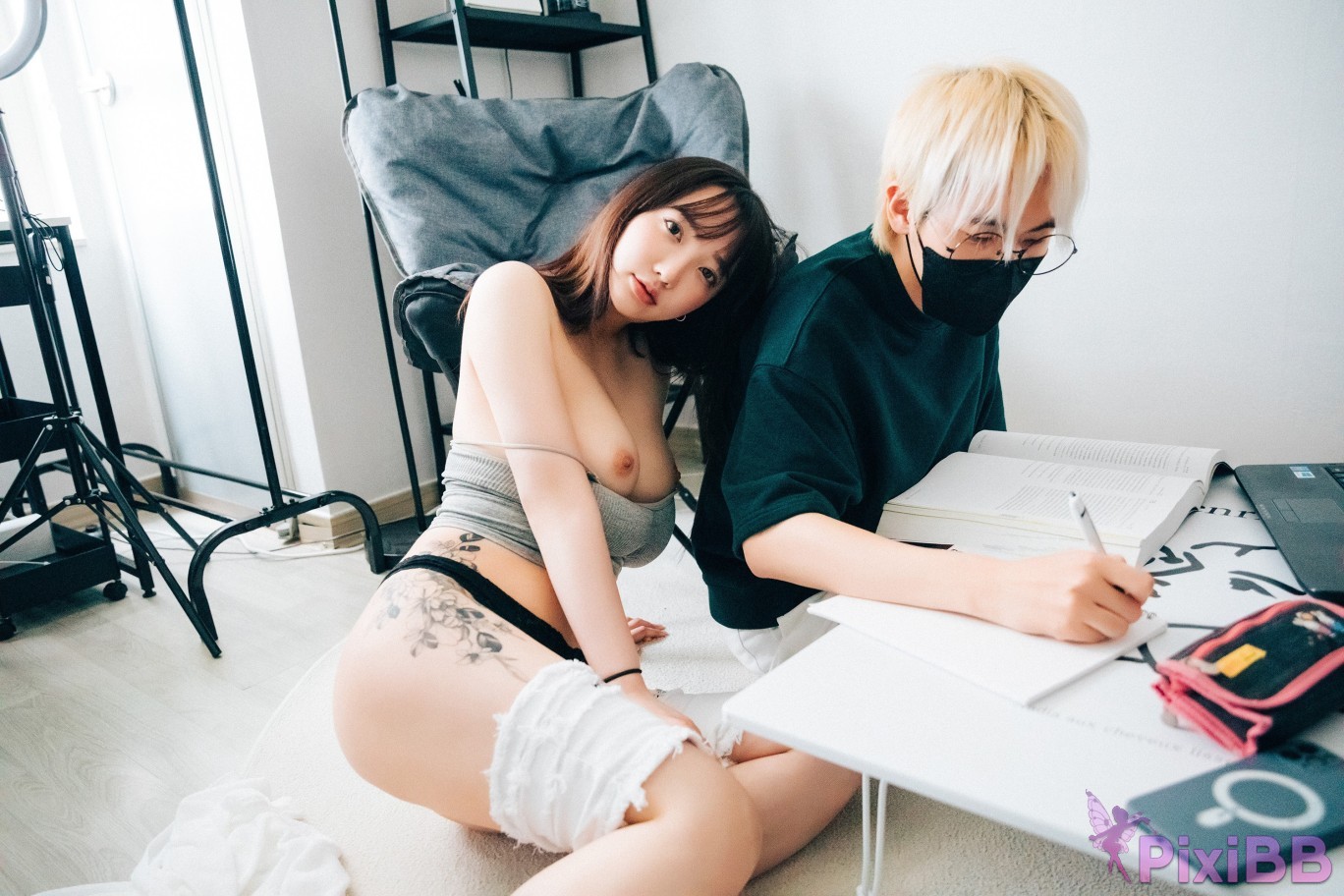 Loozy Son Ye Eun Private Tutor S.Ver Uncensored PixiBB.COM 009