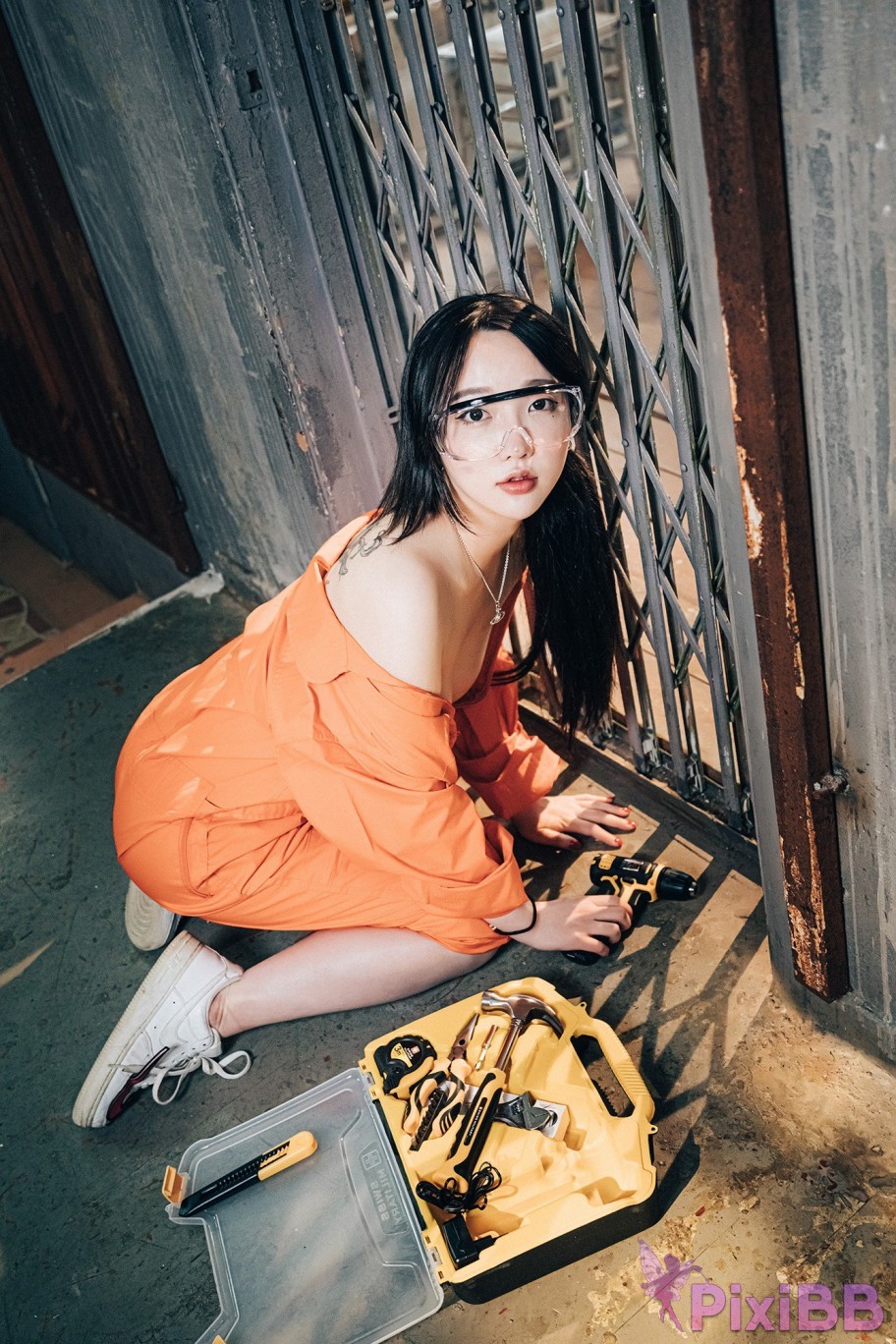 Loozy Son Ye Eun Where Are My Tools Full ver. PixiBB.COM 021