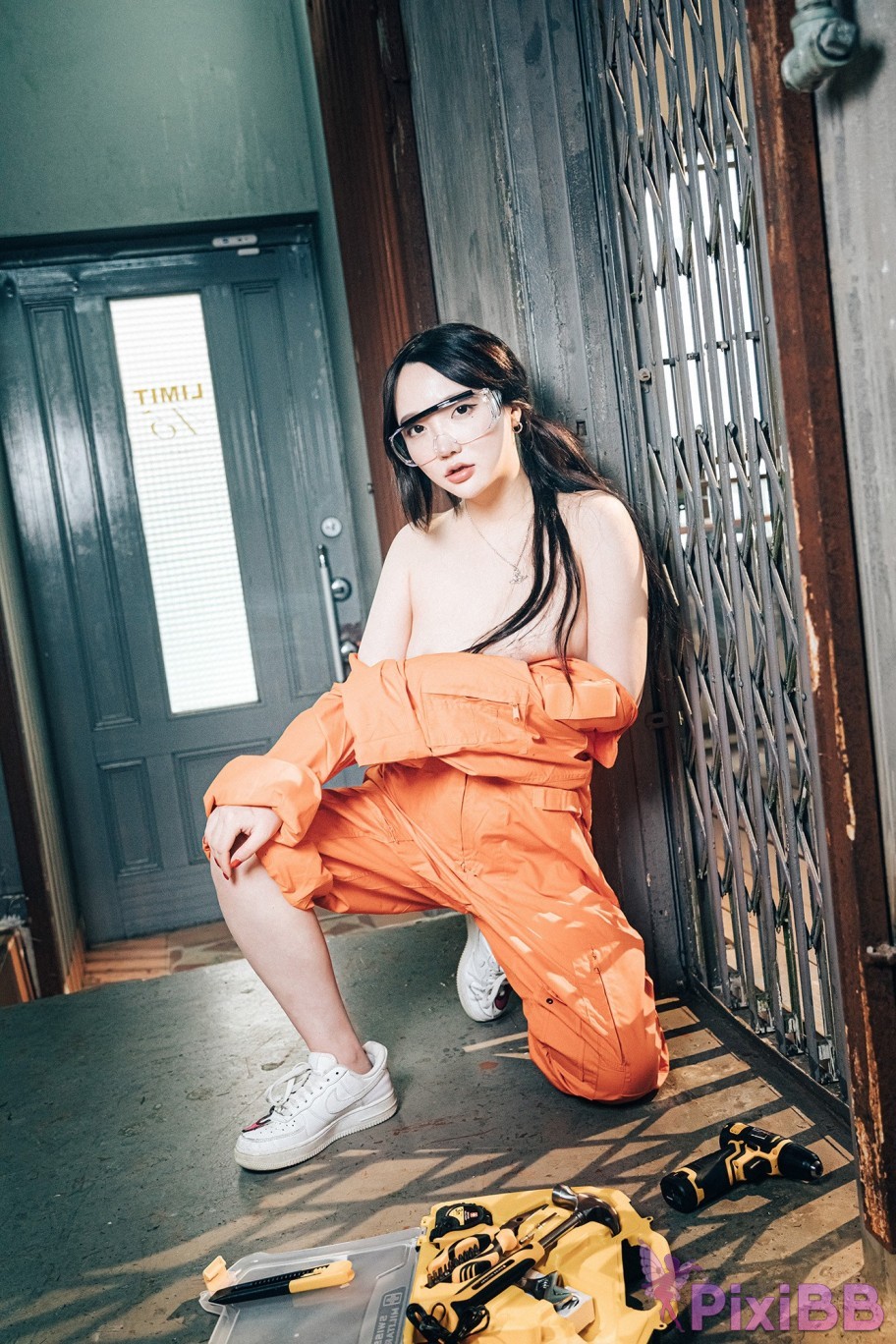 Loozy Son Ye Eun Where Are My Tools Full ver. PixiBB.COM 023