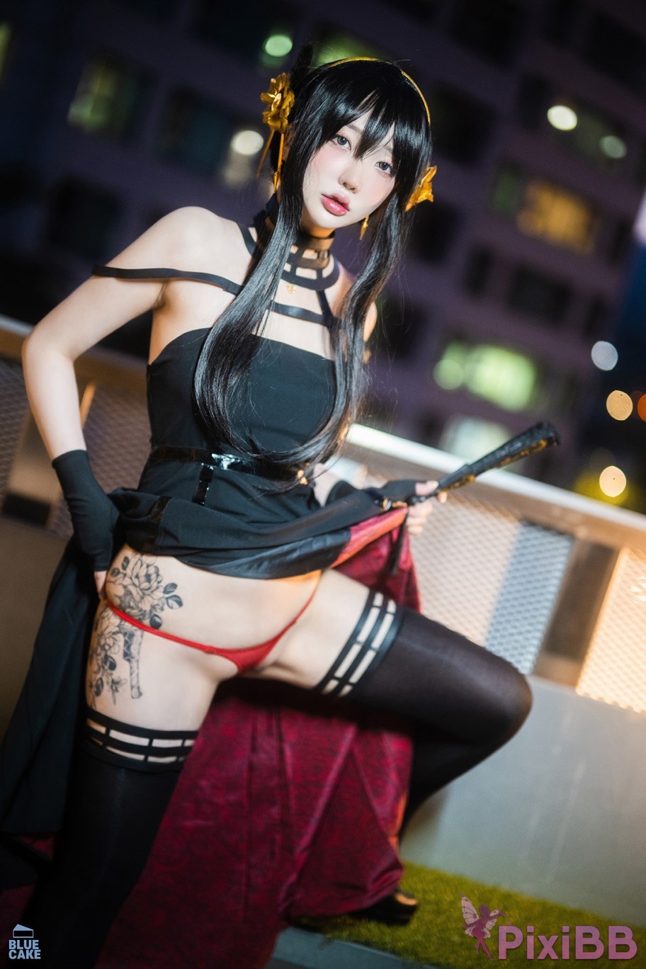 BLUECAKE Son Ye Eun Black Rose RED PixiBB.COM 007