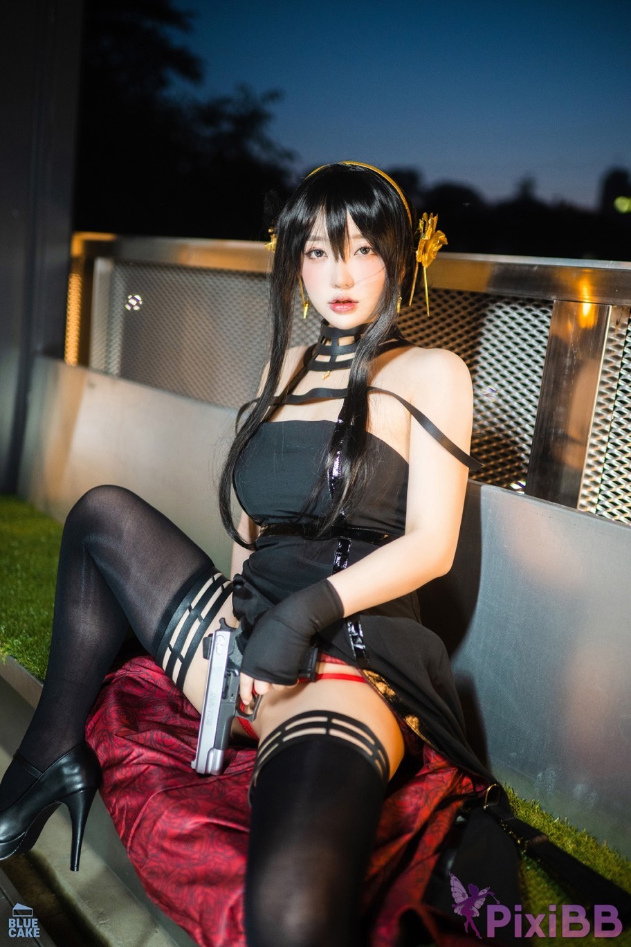 BLUECAKE Son Ye Eun Black Rose RED PixiBB.COM 031