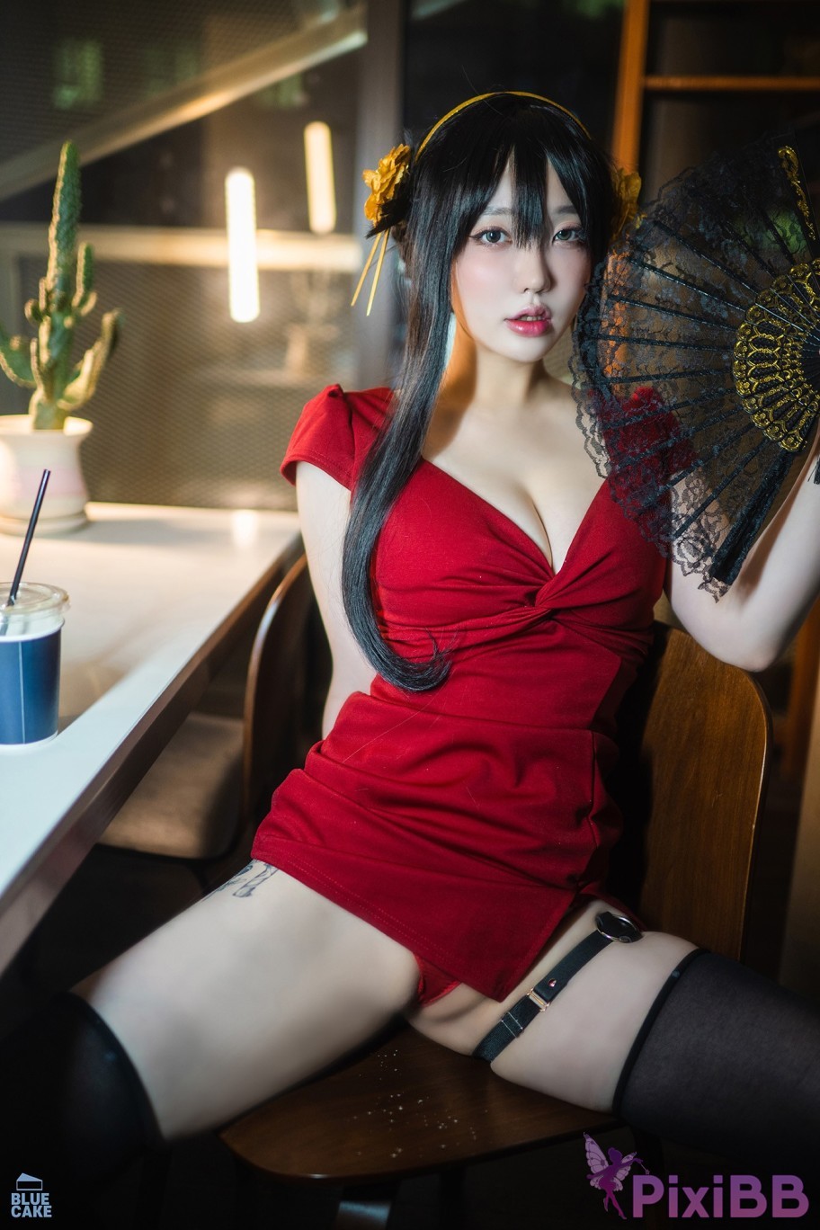 BLUECAKE Son Ye Eun Black Rose RED PixiBB.COM 110