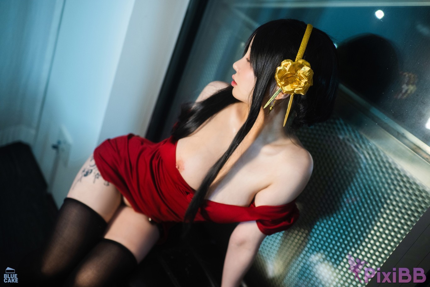 BLUECAKE Son Ye Eun Black Rose RED PixiBB.COM 127