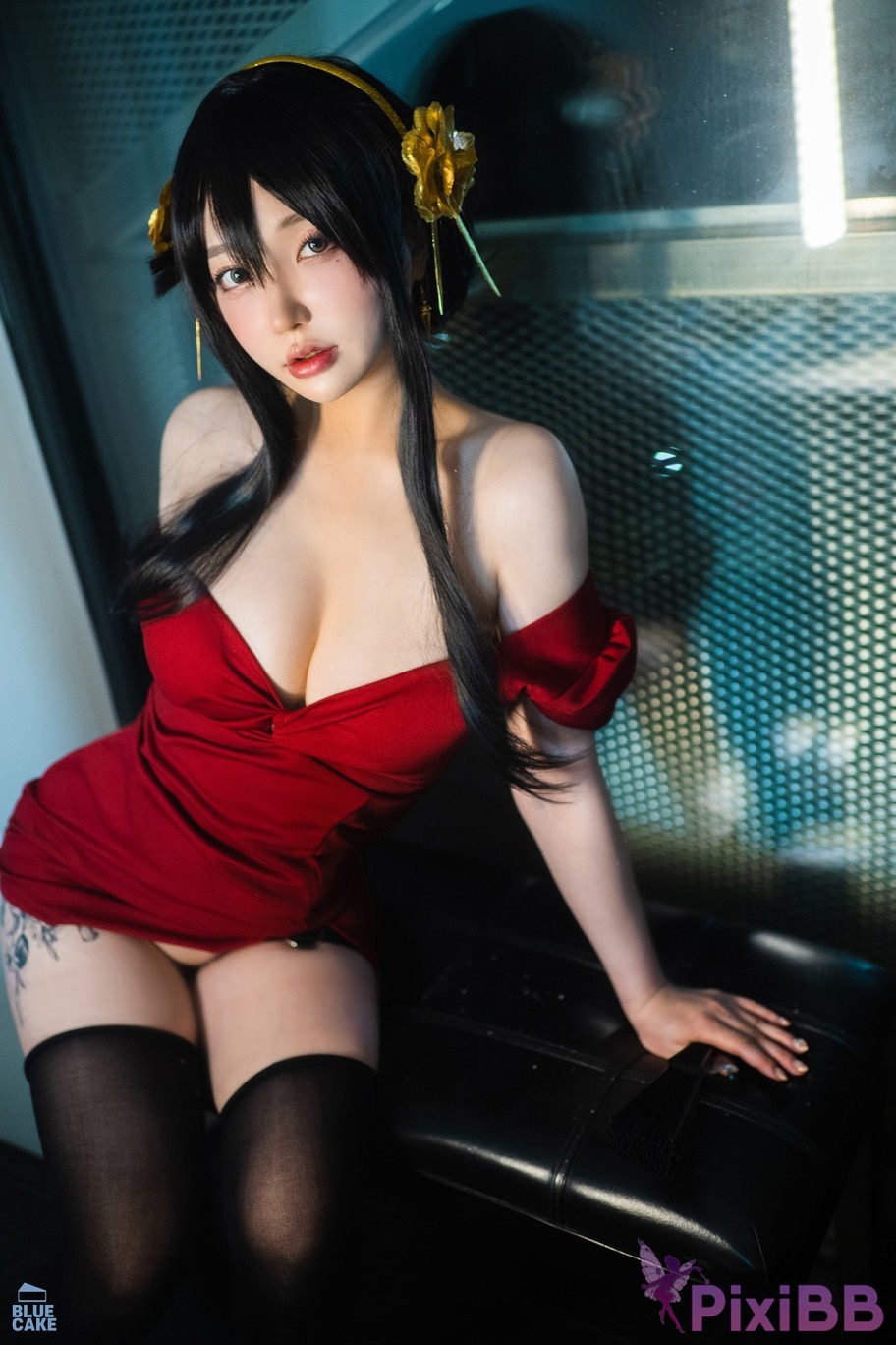 BLUECAKE Son Ye Eun Black Rose RED PixiBB.COM 130