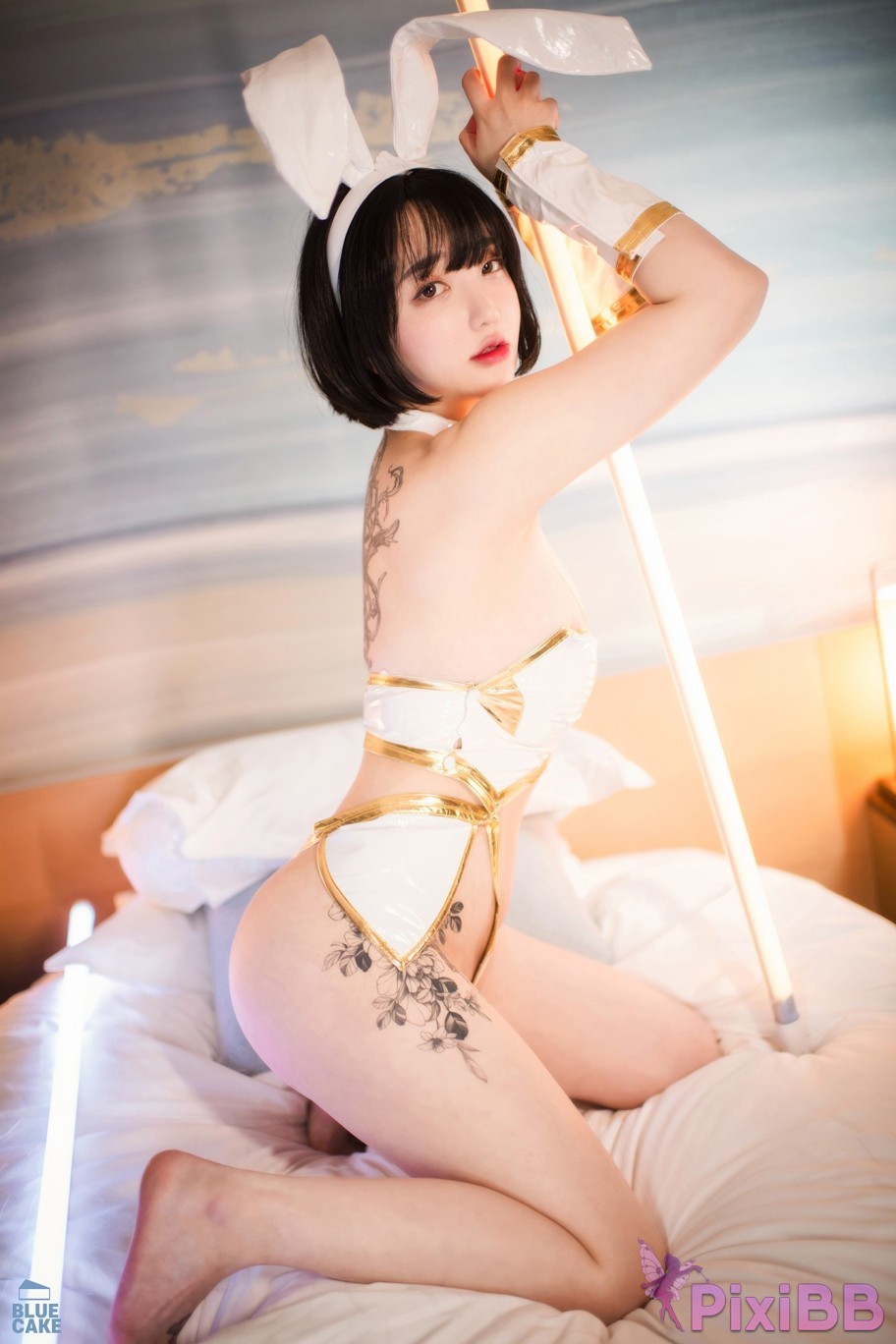BLUECAKE Son Ye Eun BunnyLuXXX PixiBB.COM 002