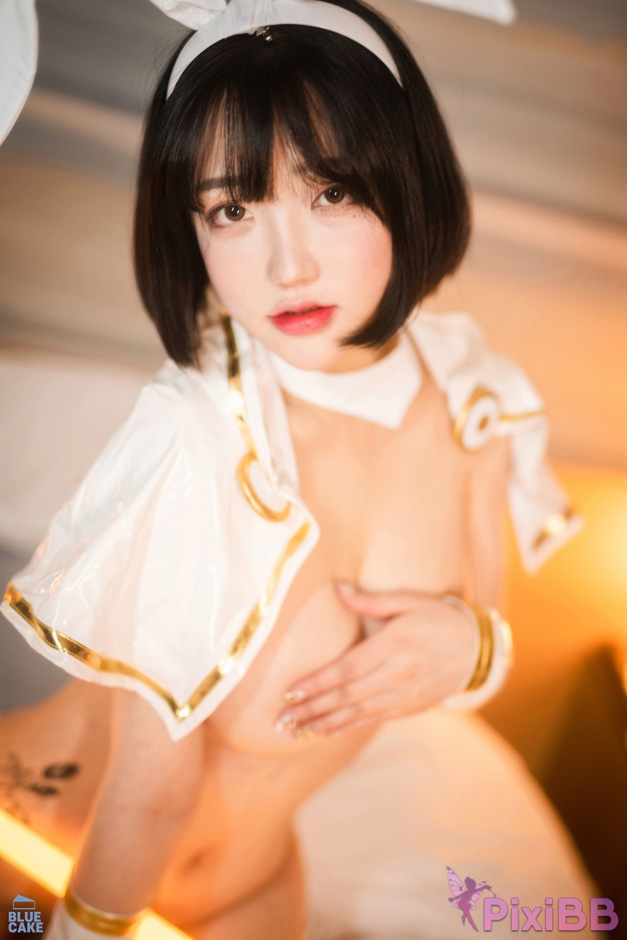 BLUECAKE Son Ye Eun BunnyLuXXX PixiBB.COM 017