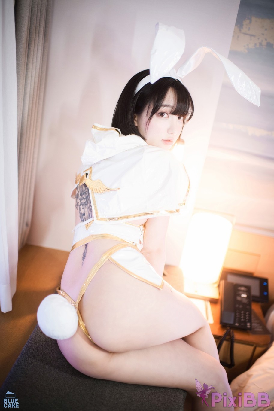 BLUECAKE Son Ye Eun BunnyLuXXX PixiBB.COM 041