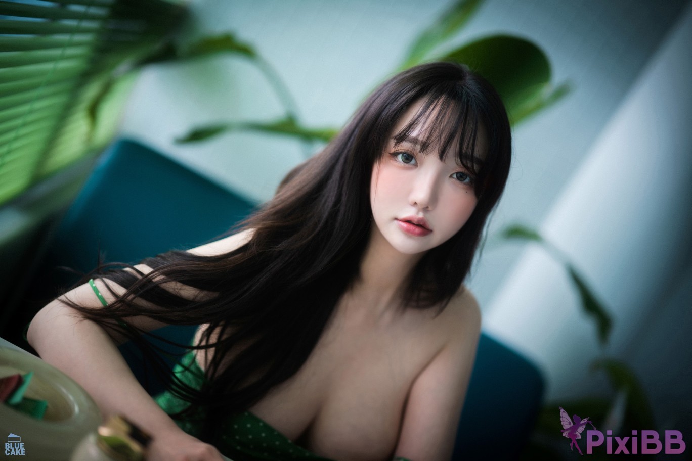 BLUECAKE Son Ye Eun Nothing RED PixiBB.COM 009