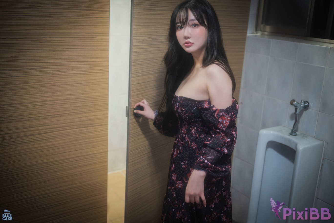 BLUECAKE Son Ye Eun Nothing WHITE PixiBB.COM 002