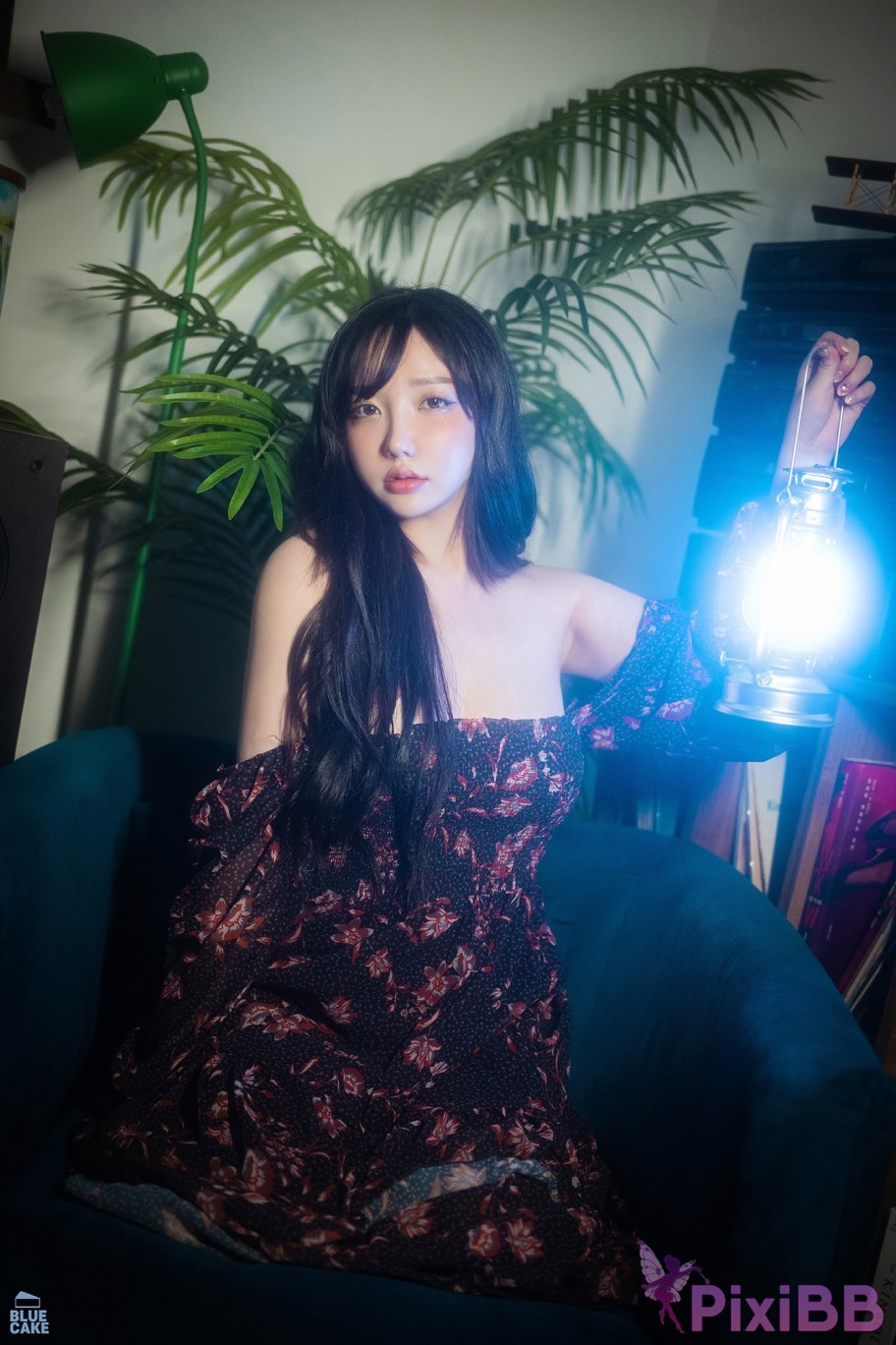 BLUECAKE Son Ye Eun Nothing RED PixiBB.COM 018