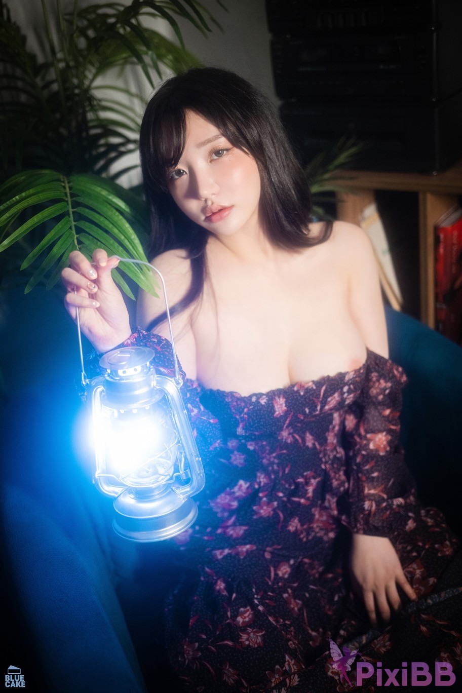 BLUECAKE Son Ye Eun Nothing RED PixiBB.COM 021