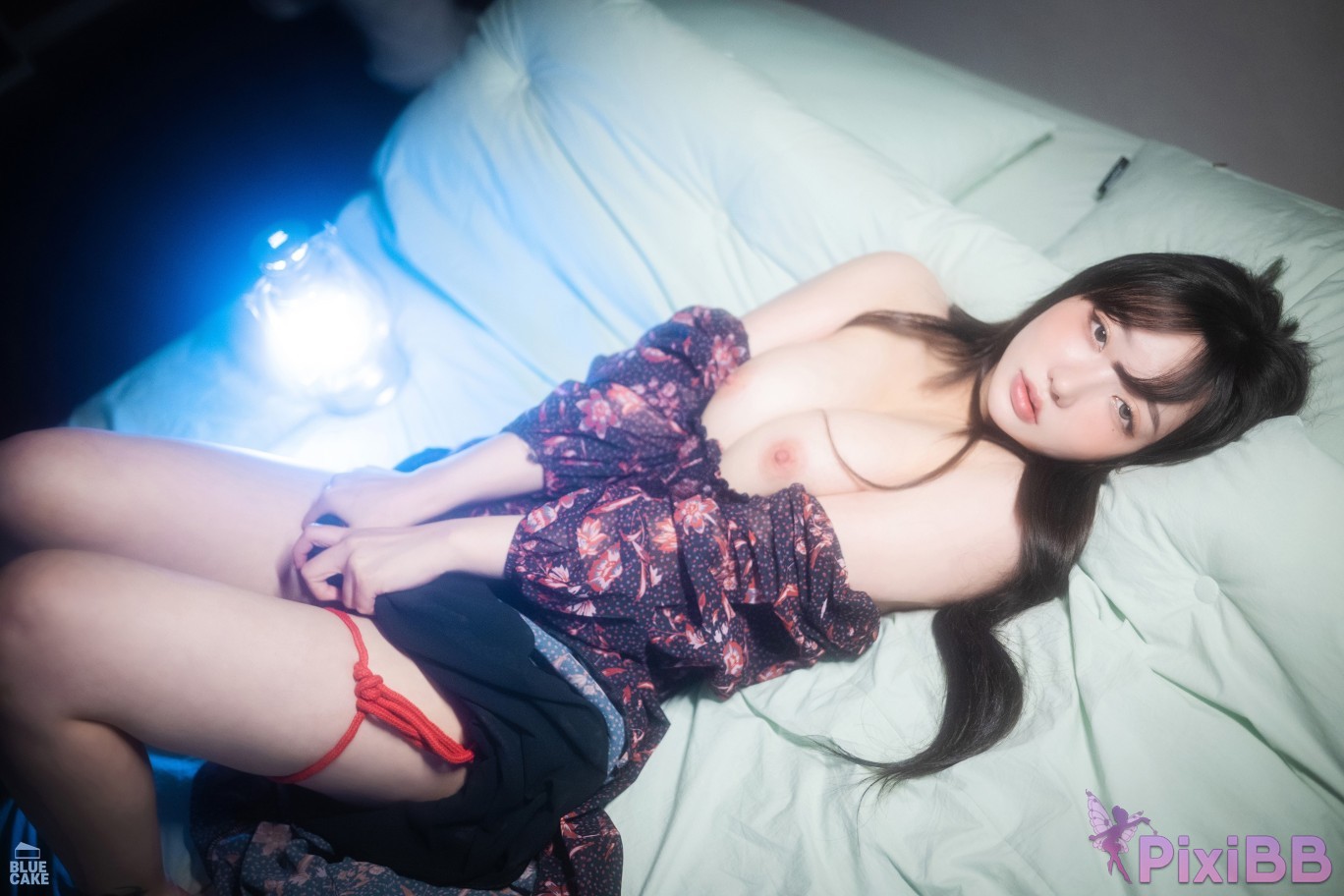 BLUECAKE Son Ye Eun Nothing RED UncensoRED PixiBB.COM 028