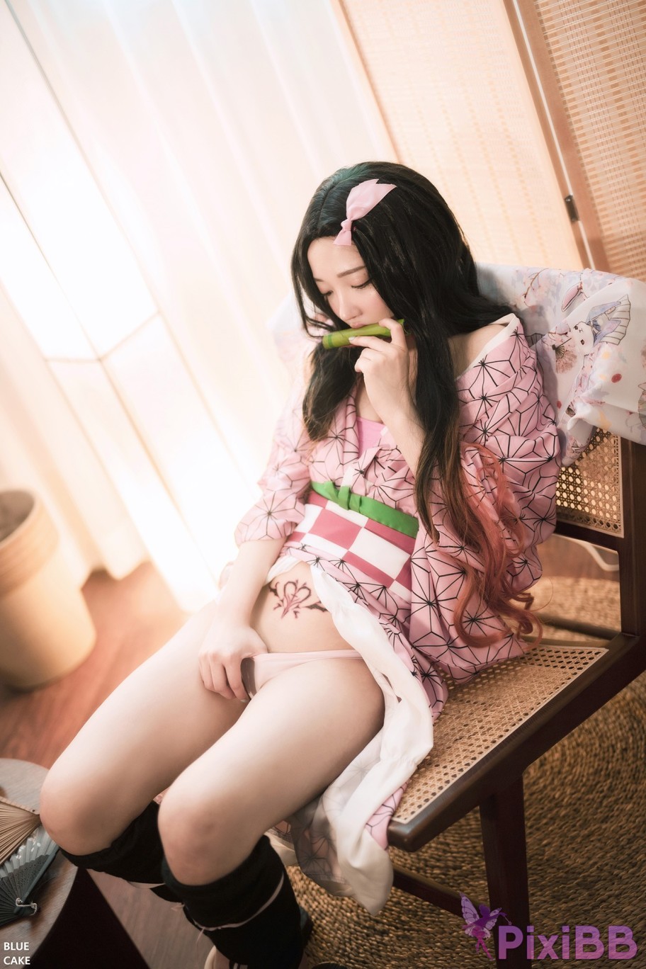 BLUECAKE Son Ye Eun Pink Oni PixiBB.COM 004