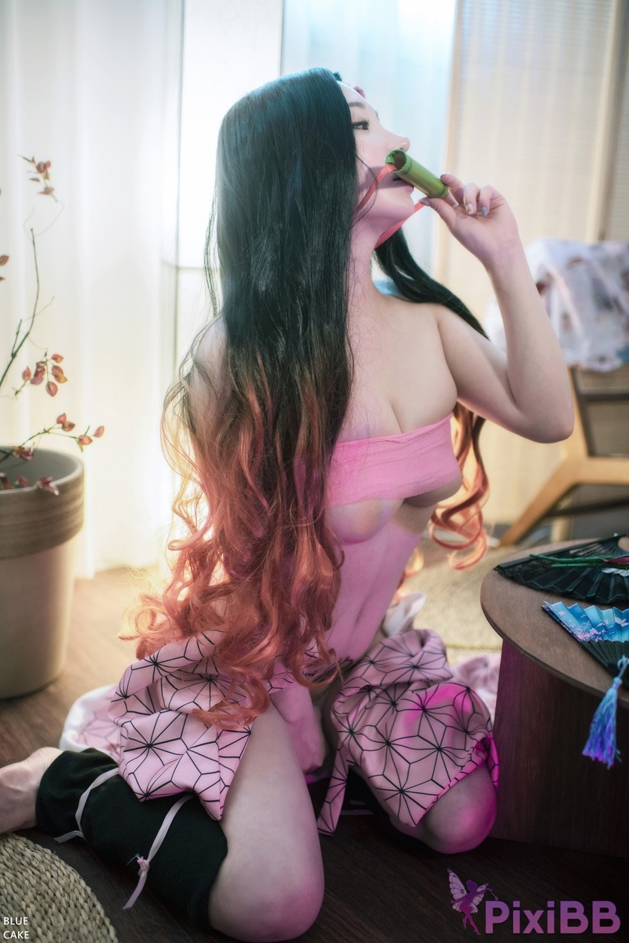 BLUECAKE Son Ye Eun Pink Oni PixiBB.COM 037