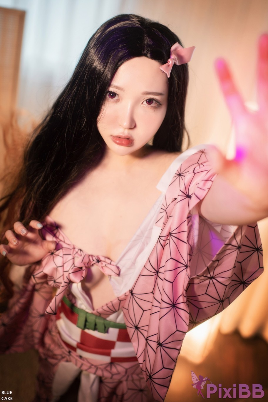 BLUECAKE Son Ye Eun Pink Oni PixiBB.COM 038