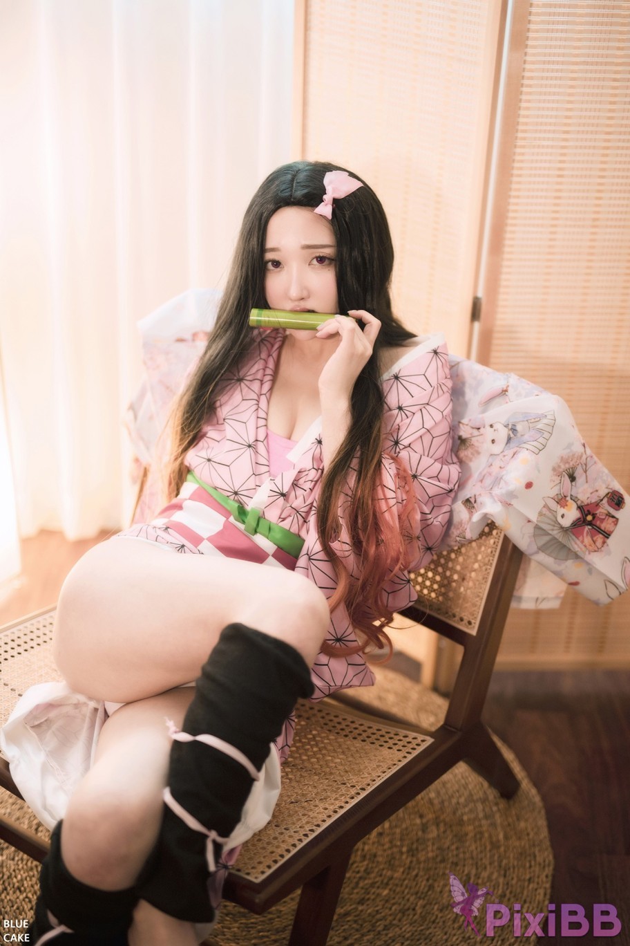 BLUECAKE Son Ye Eun Pink Oni PixiBB.COM 043
