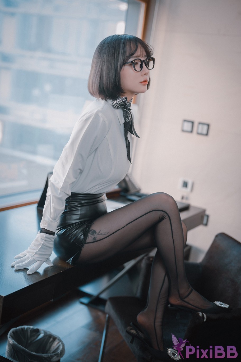 DJAWA Photo Son Ye Eun Naughty Supervisor PixiBB.COM 012