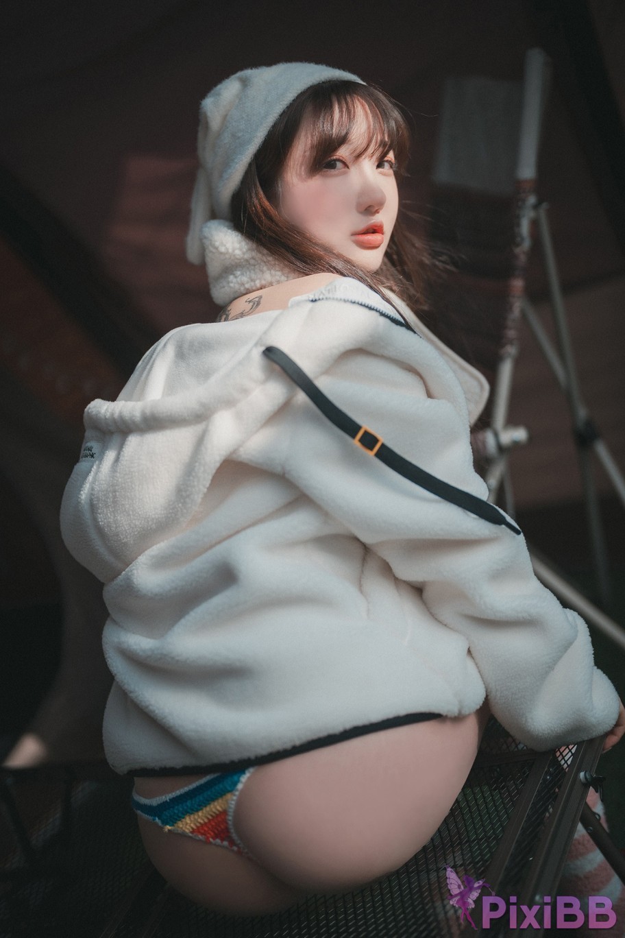 DJAWA Photo Son Ye Eun Romantic Winter Glamping PixiBB.COM 002