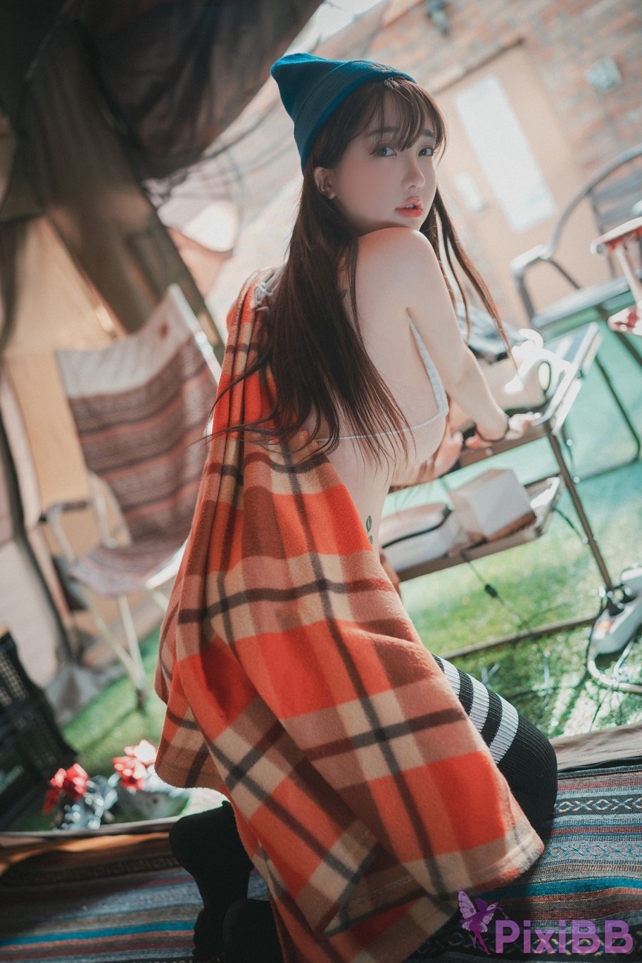 DJAWA Photo Son Ye Eun Romantic Winter Glamping PixiBB.COM 062