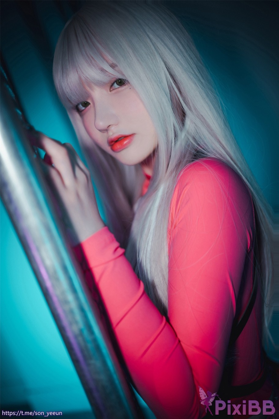 DJAWA Photo Son Ye Eun Squid Game Triangle Soldier PixiBB.COM 025