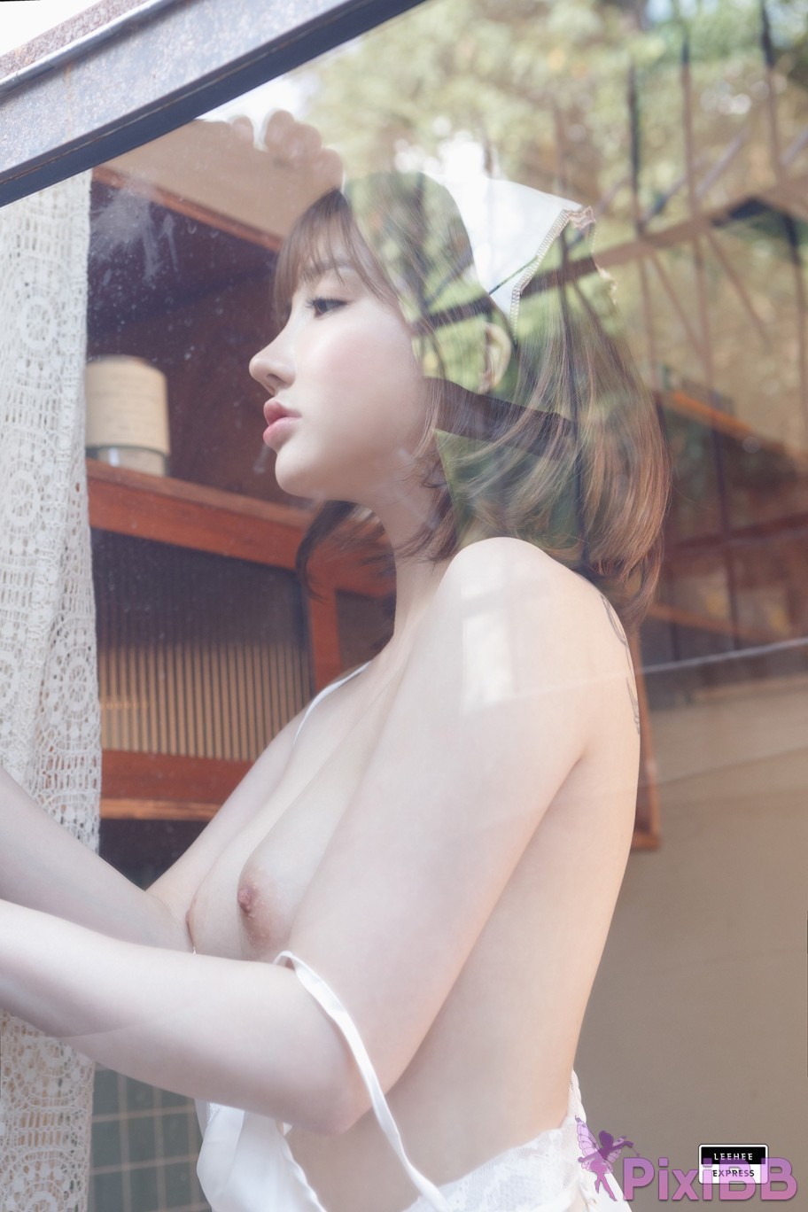 LE LEDB 043A Son Ye Eun PixiBB.COM 002