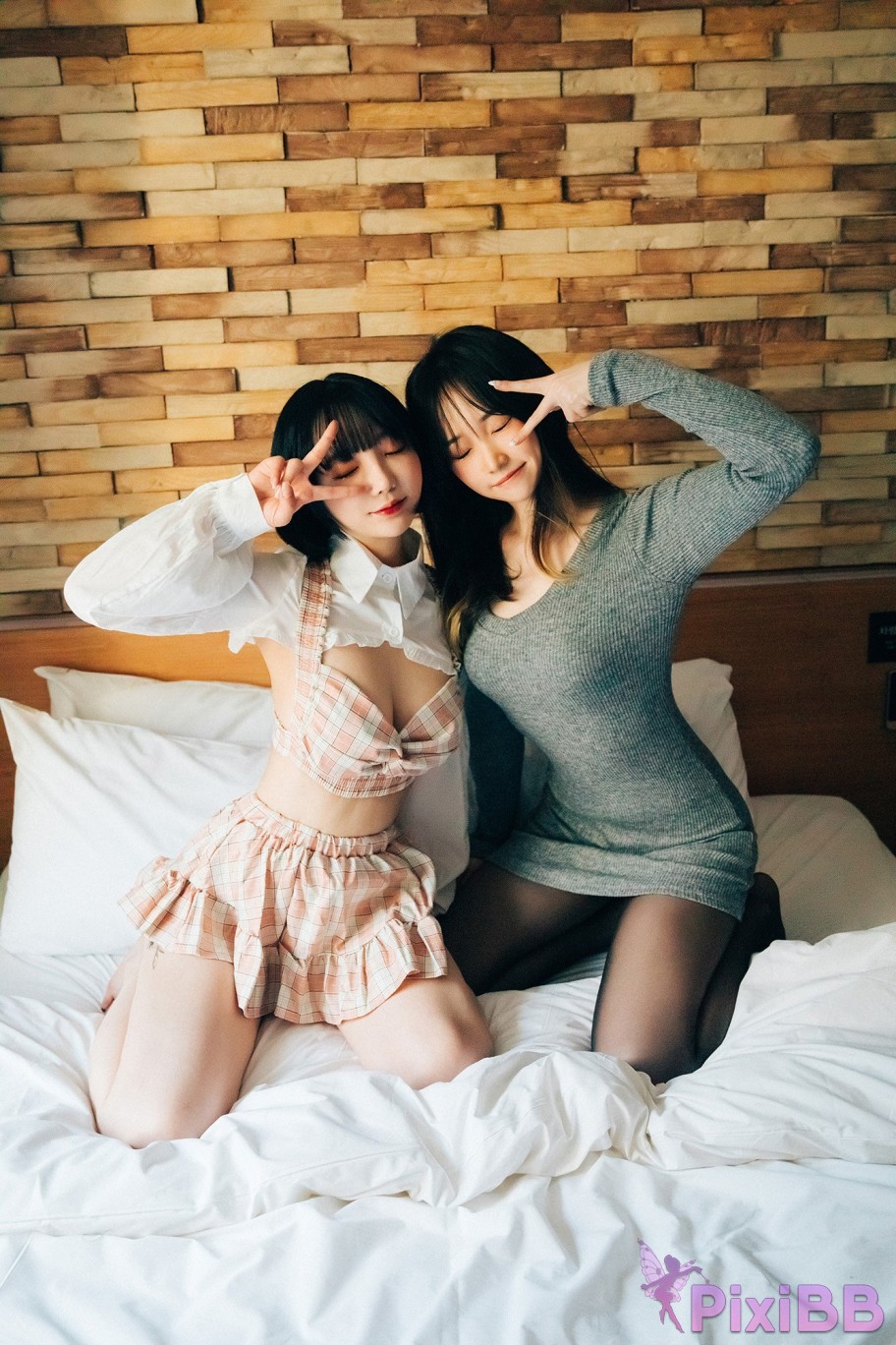 Loozy Doube Date Ye Eun Son Ye Eun PixiBB.COM 001