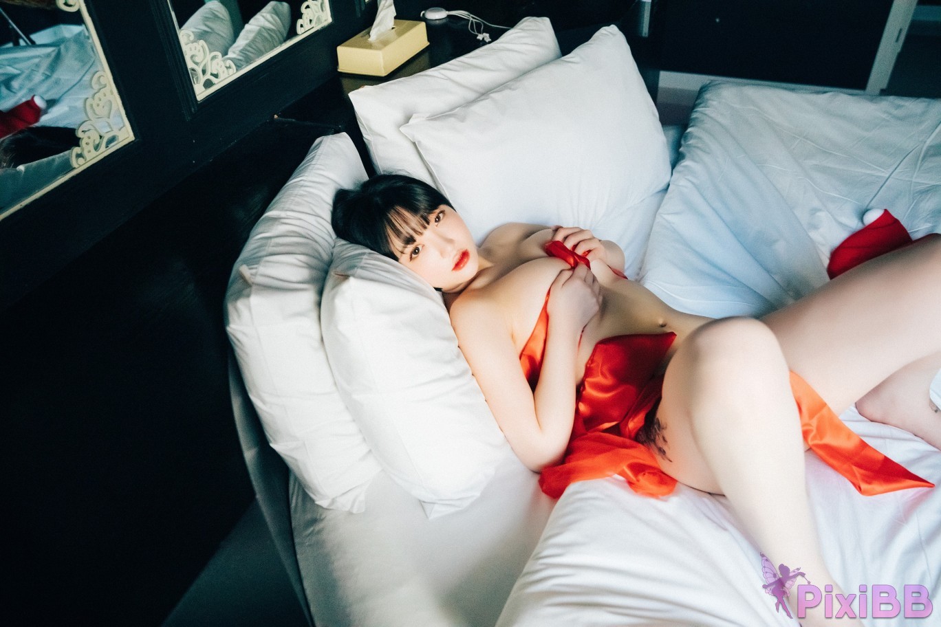 Loozy Doube Date Ye Eun Son Ye Eun PixiBB.COM 026