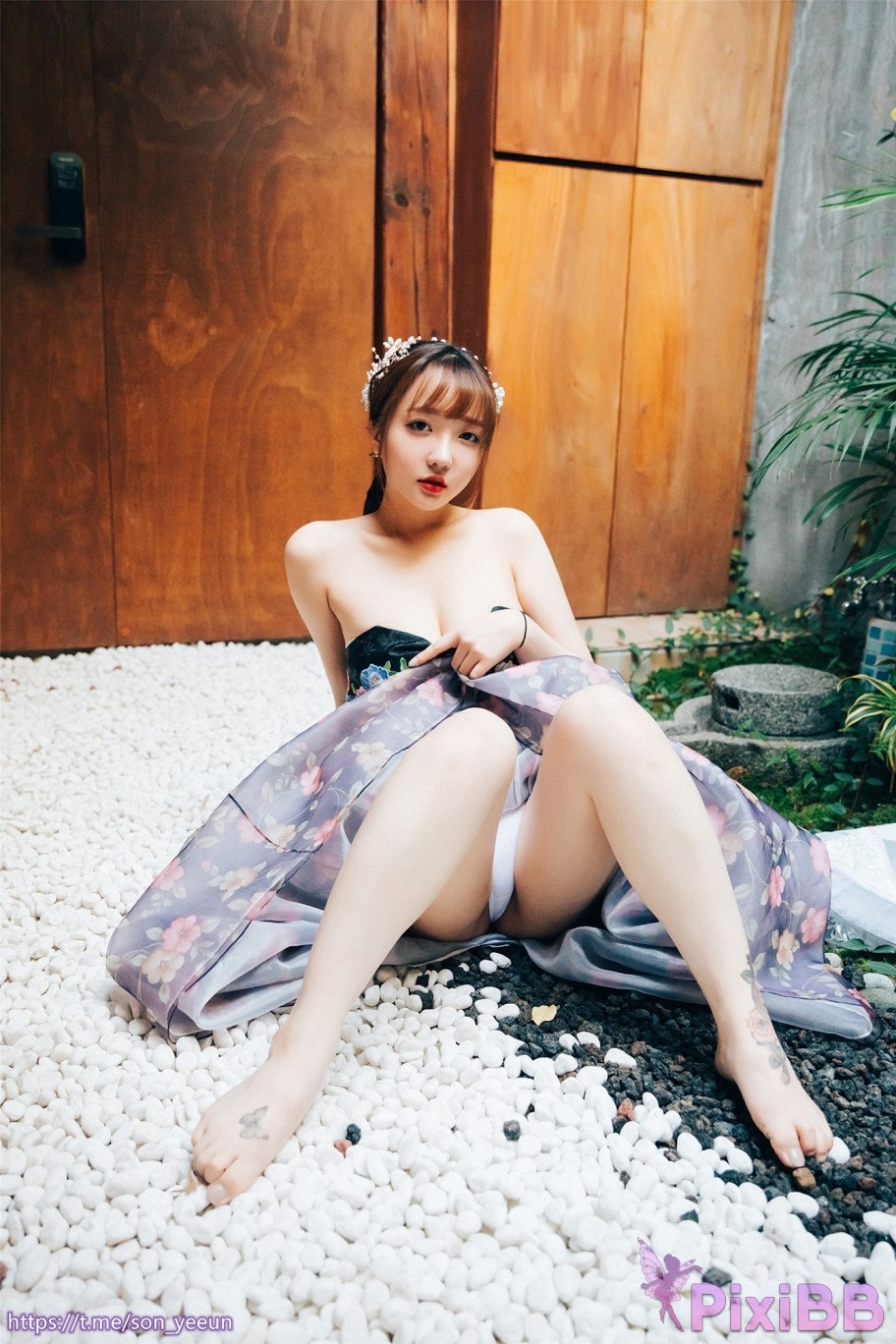 Loozy Gisheng Son Ye Eun PixiBB.COM 003