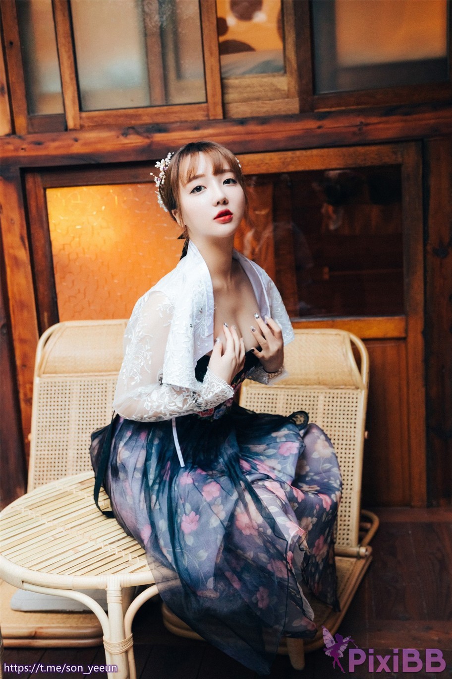 Loozy Gisheng Son Ye Eun PixiBB.COM 044