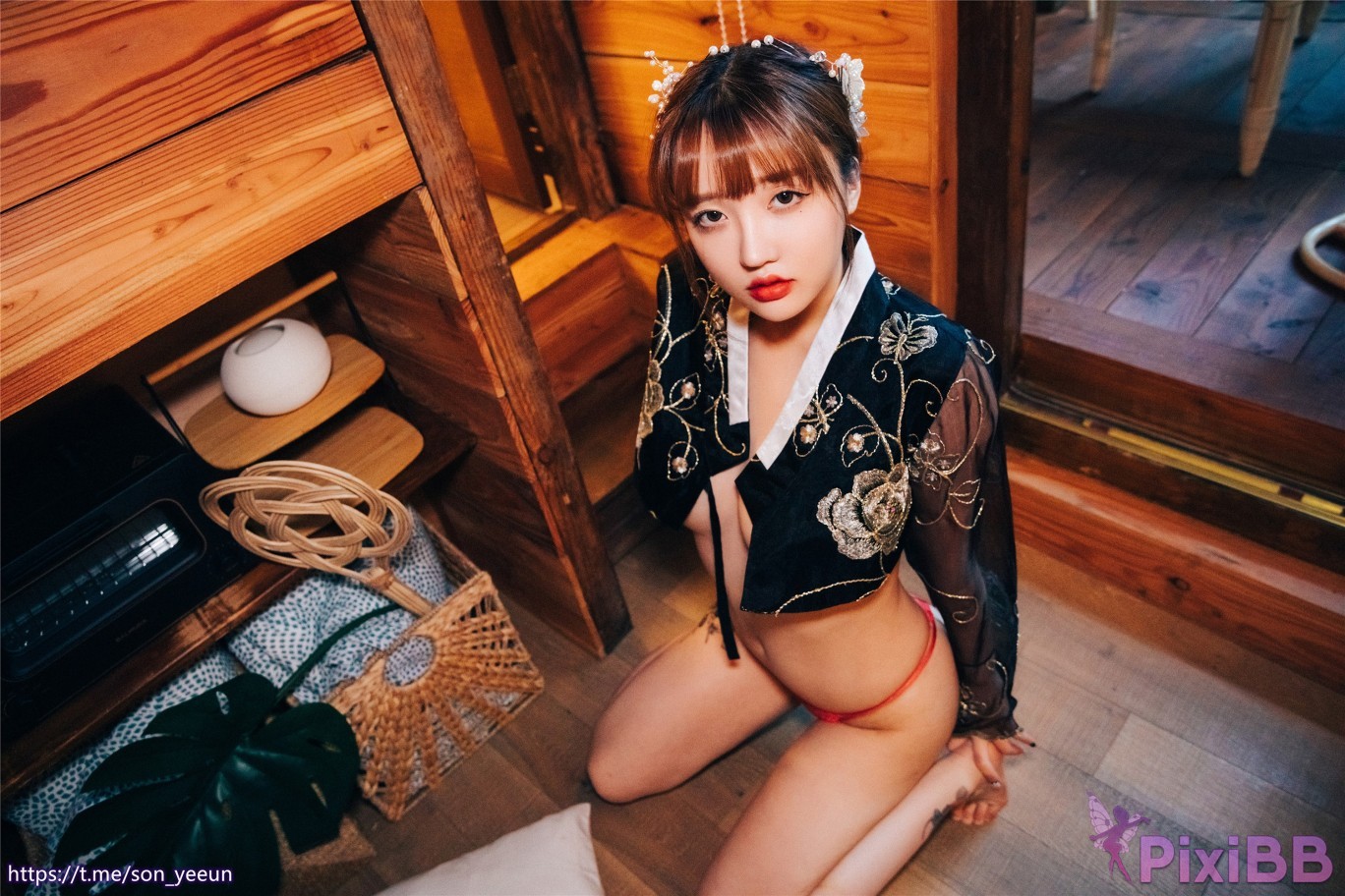 Loozy Gisheng Son Ye Eun PixiBB.COM 046