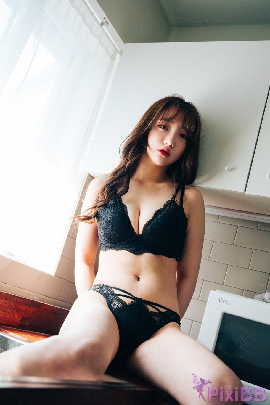 Loozy Maximum Vol.1 Son Ye Eun PixiBB.COM 018