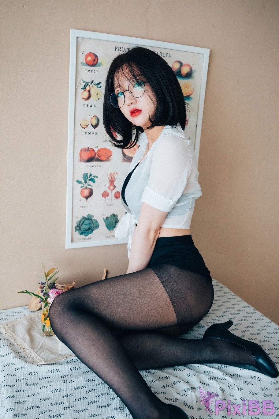 Loozy Officegirls Vacation Vol.1 Son Ye Eun PixiBB.COM 007