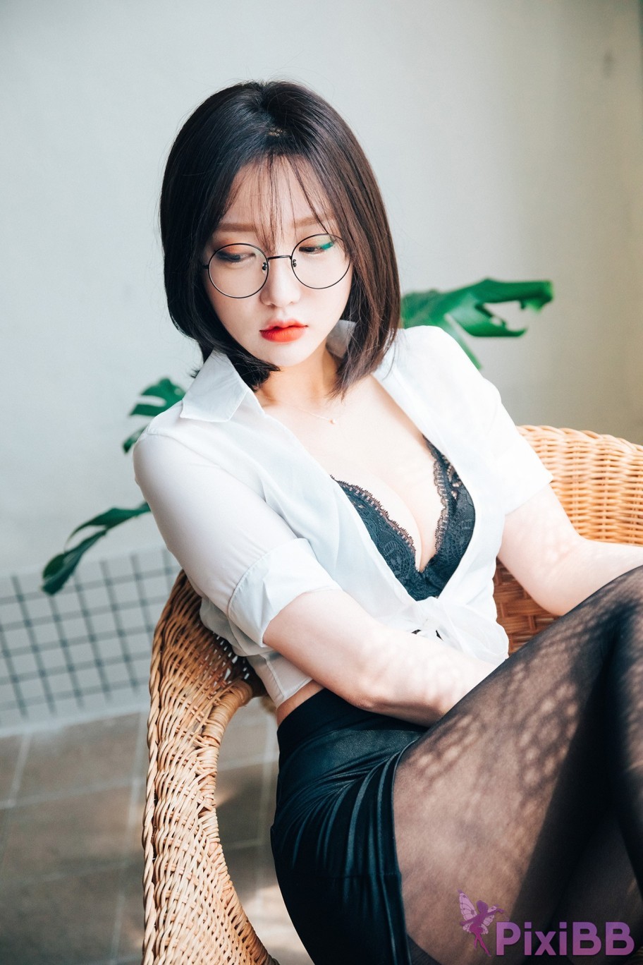 Loozy Officegirls Vacation Vol.1 Son Ye Eun PixiBB.COM 012