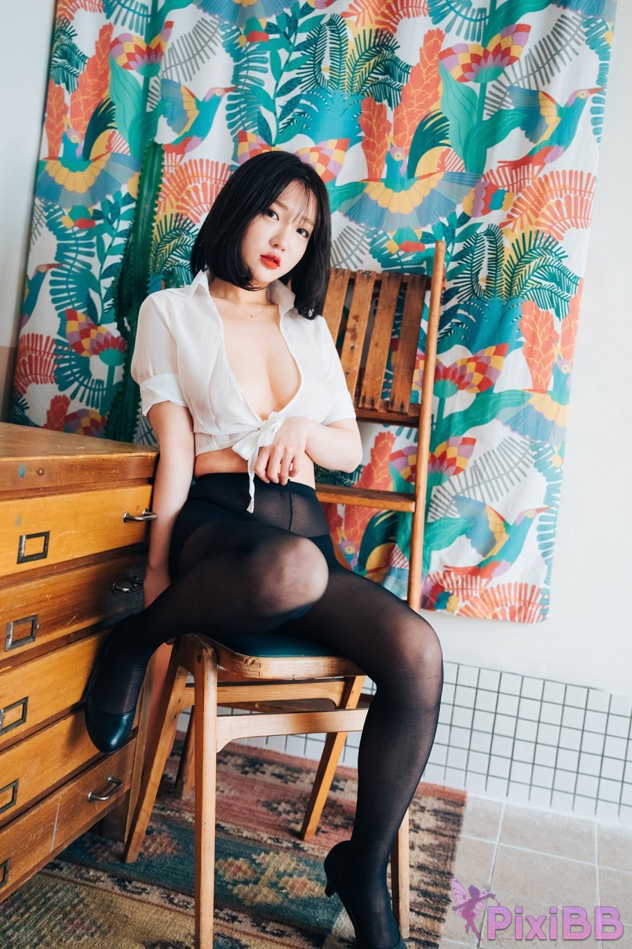 Loozy Officegirls Vacation Vol.1 Son Ye Eun PixiBB.COM 032