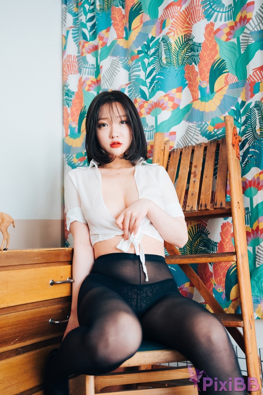 Loozy Officegirls Vacation Vol.1 Son Ye Eun PixiBB.COM 033