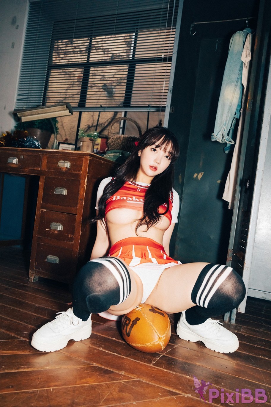 Loozy Son Ye Eun CHEER UP PixiBB.COM 015