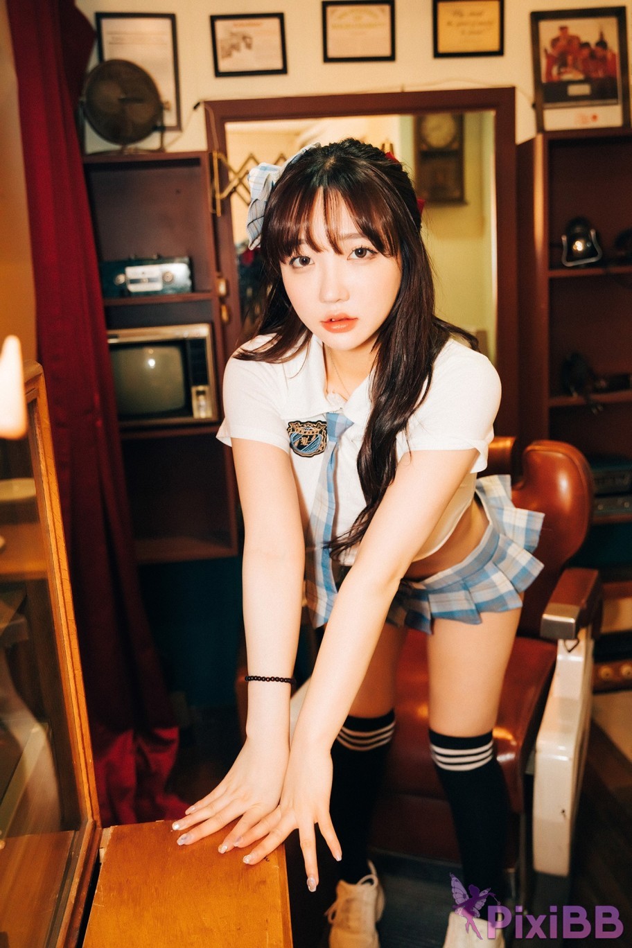 Loozy Son Ye Eun CHEER UP PixiBB.COM 060